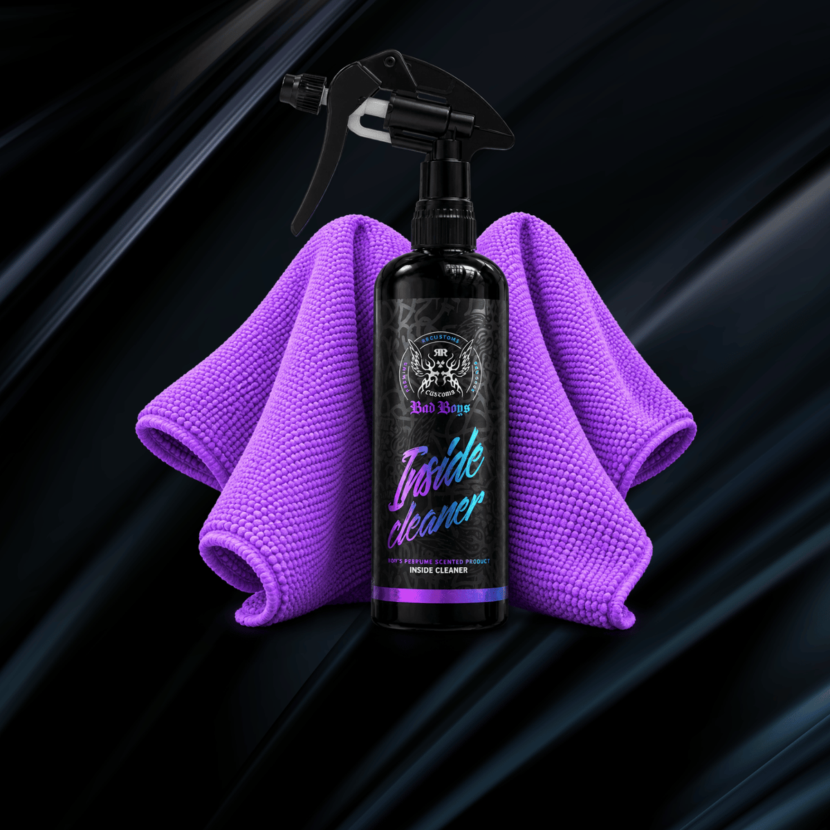 Čistí plasty, kůži, textil i LCD