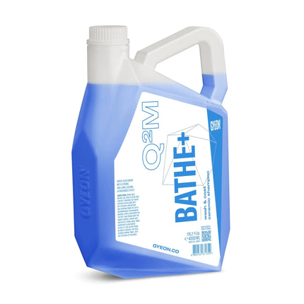 Autošampon v kanystru, modrobílý s etiketou Gyeon Q²M Bathe+