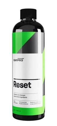Autošampon CARPRO Reset v plastové lahvi se zeleno-černým potiskem