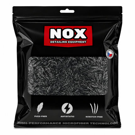 Mikrovláknová mycí rukavice NOX v balení, černá mikrovlákna v pouzdře