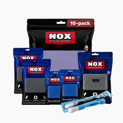 Sada čisticích pomůcek interiéru NOX v sáčcích, různé houby a kartáček